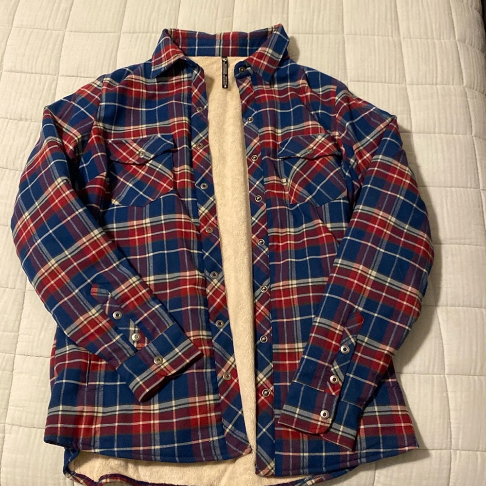 Kuhl women’s size small fleece lined shacket